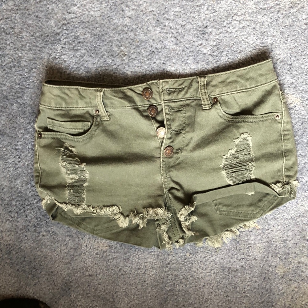 Short shorts